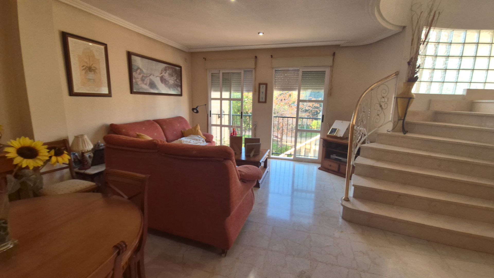 Sala de estar de Casa adosada en venta en  Murcia Capital con Jardín privado, Terraza y Piscina