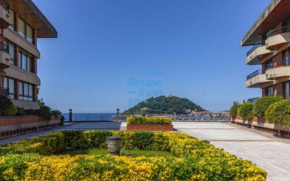 Exterior view of Duplex for sale in Donostia - San Sebastián   with Terrace and Swimming Pool