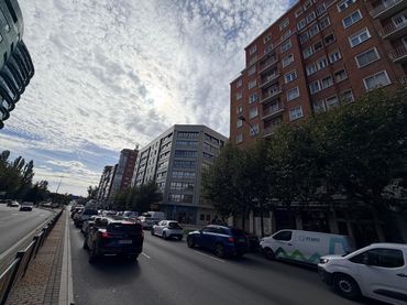 Wohnung mit Aufzug zum Verkauf in Avenida Cantabria 61