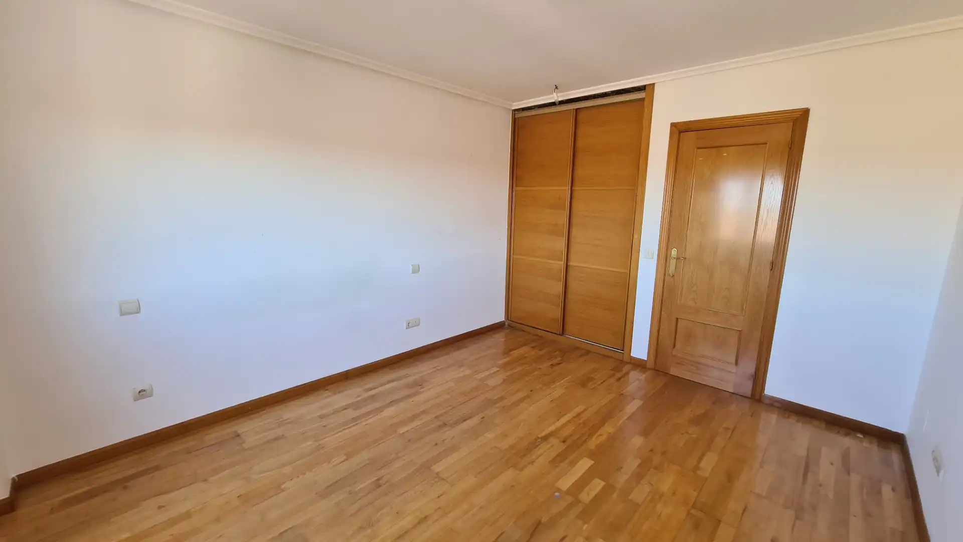 Appartamento con terrazza in vendita a Calle de Cabañales 55, imagen 12