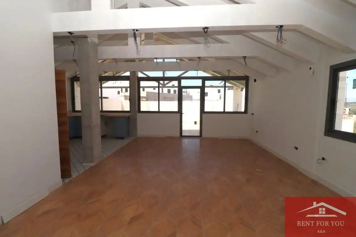 Haus oder Chalet zum Verkauf in Alhaurín de la Torre mit Privatgarten, Terrasse und Schwimmbad