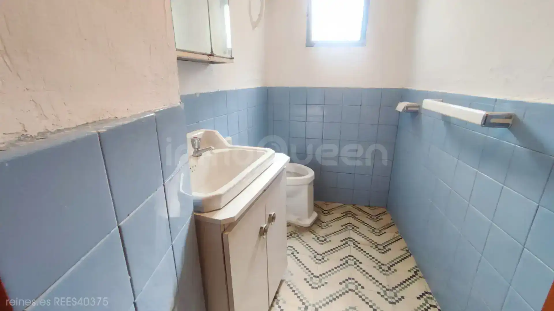 Baño de Casa o chalet en venta en Bimenes con Calefacción y Terraza