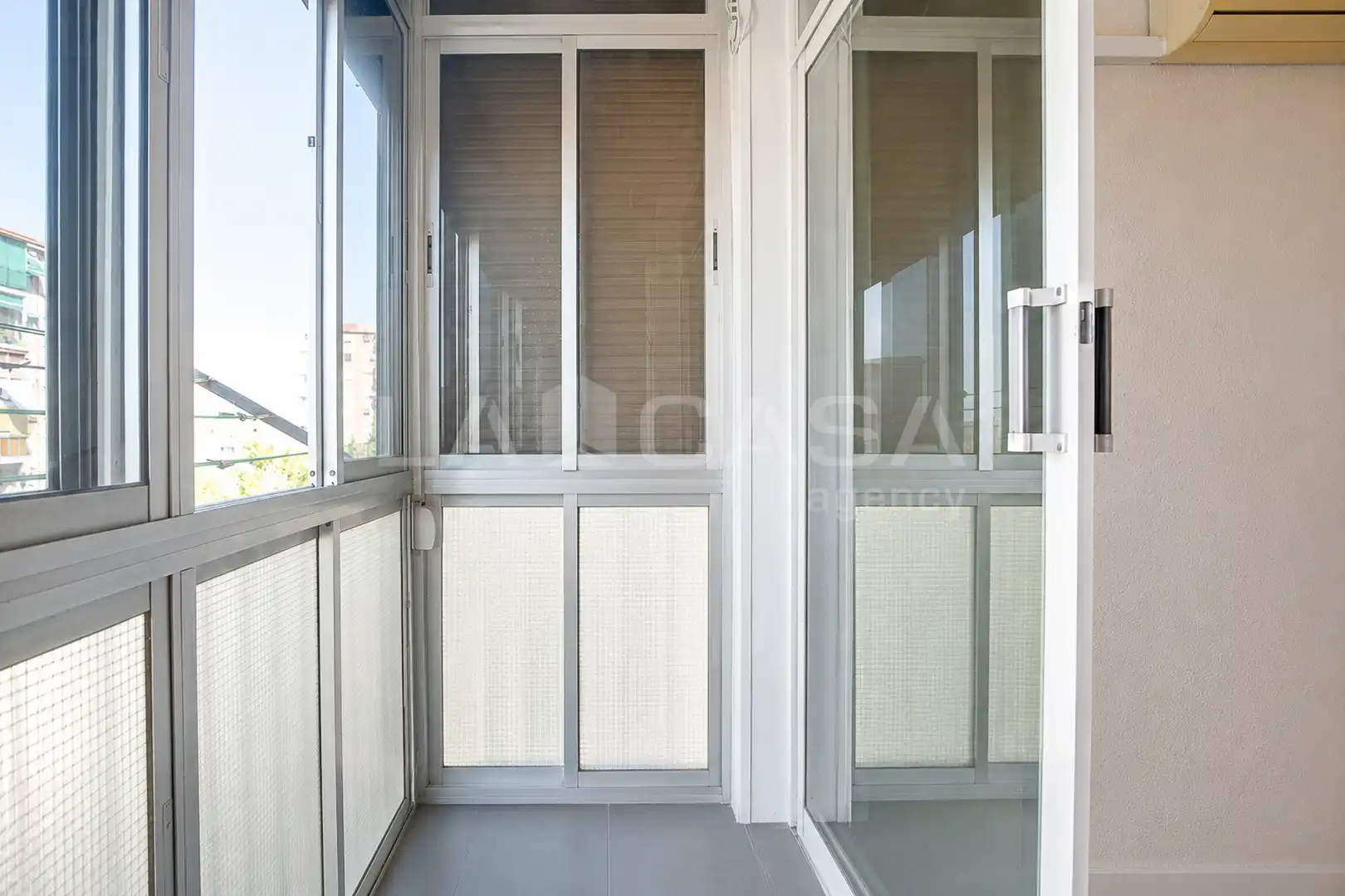Terraza de Piso en venta en Sant Adrià de Besòs con Balcón