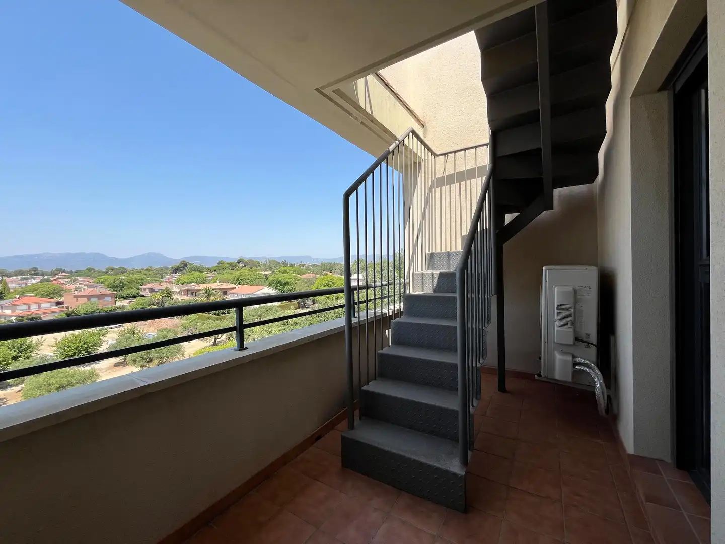 Terrassa de Àtic en venda en Cambrils amb Aire condicionat, Calefacció i Jardí privat