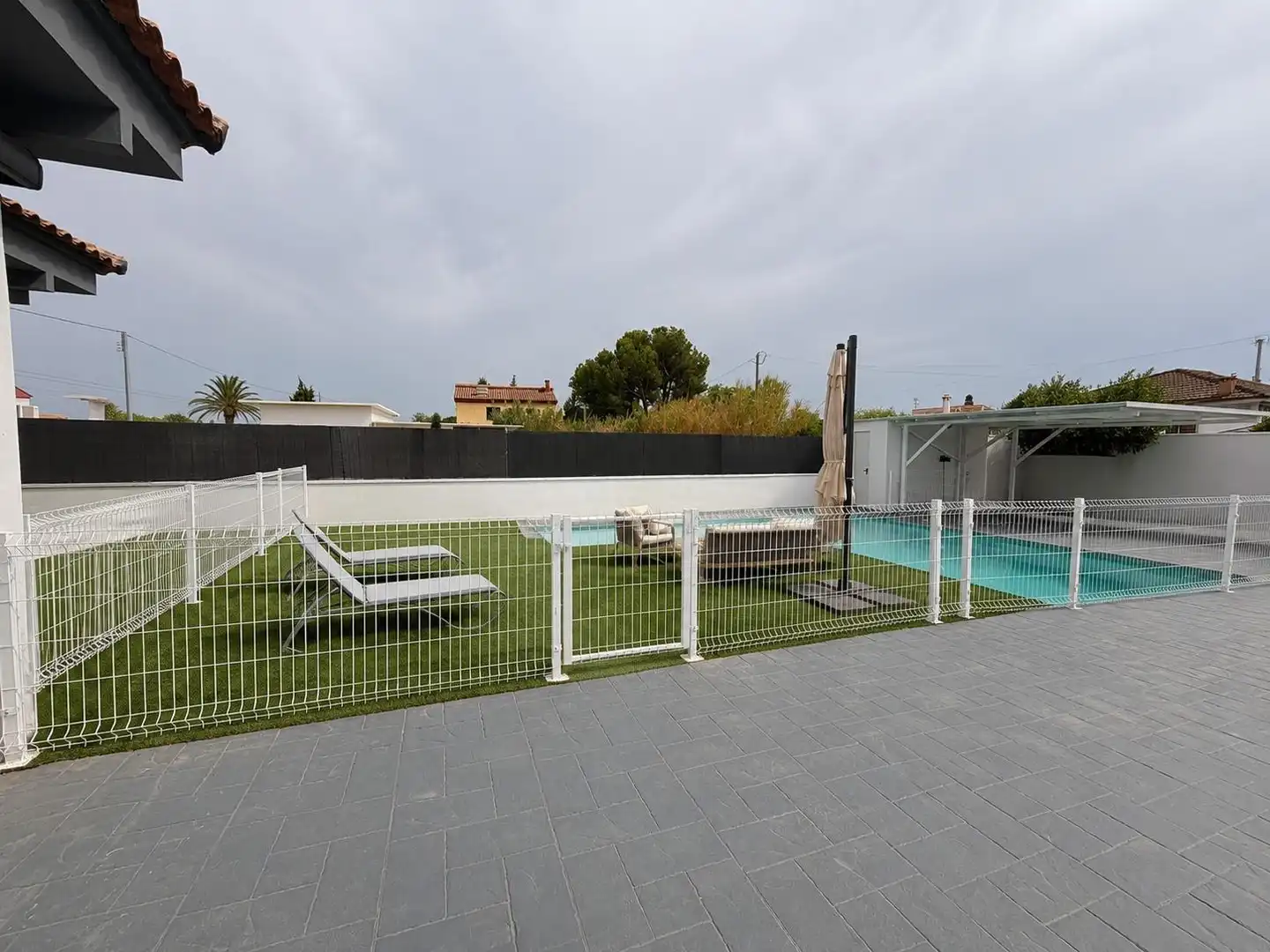Piscina de Casa o xalet de lloguer en Bétera amb Aire condicionat, Traster i Piscina