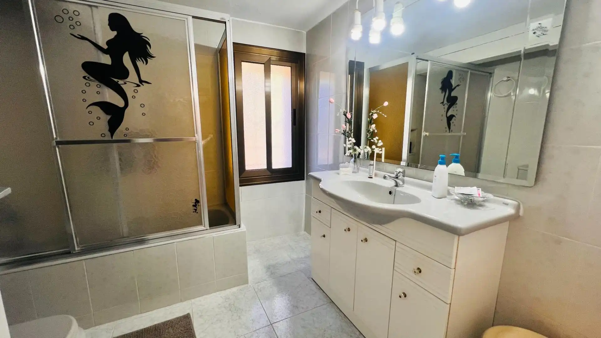 Baño de Finca rústica en venta en Pratdip con Aire acondicionado, Jardín privado y Terraza