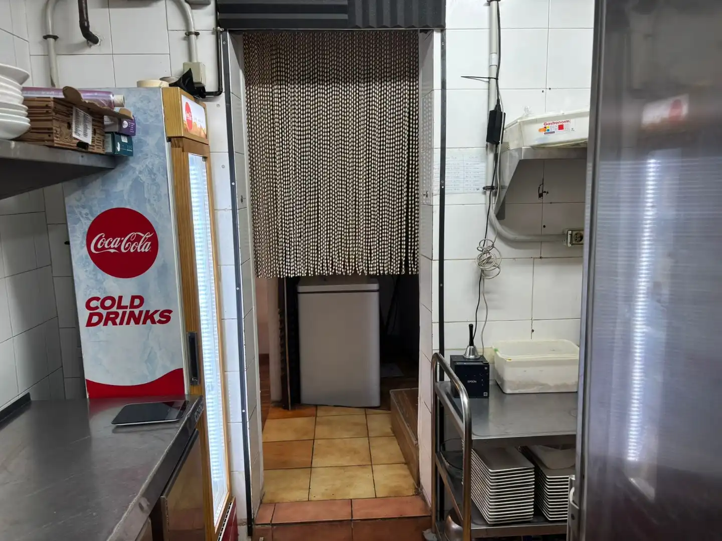 Business premises for transfer in Ciutat Vella, imagen 2