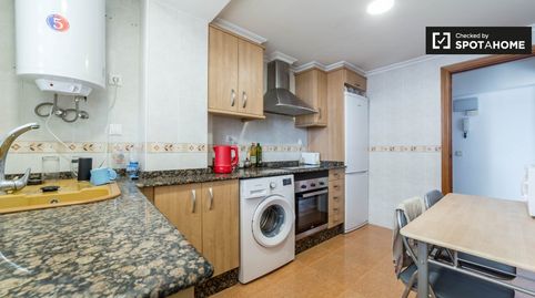 Foto 5 de Piso de alquiler en La Malva-rosa, Valencia Capital