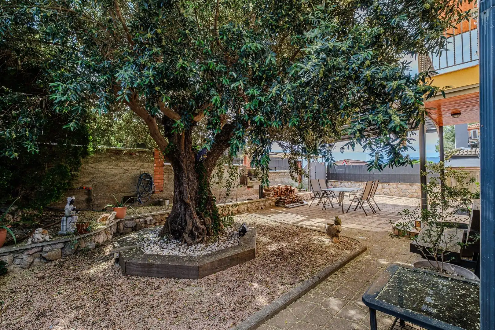 Detached house with pool for sale in Avenida del Virrei Amat 103, imagen 32