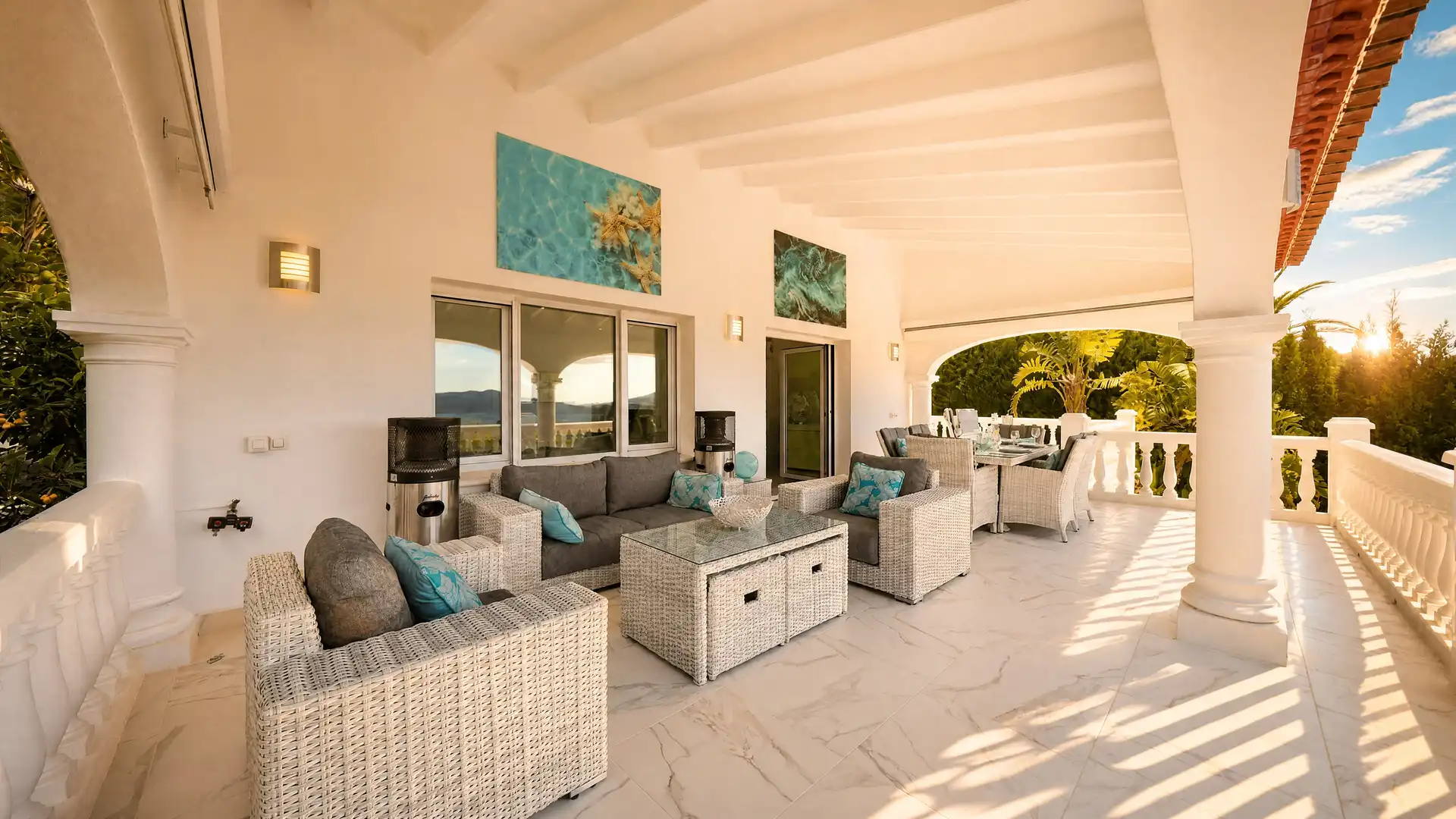 Terrace of Country homes for sale in Montgó - Ermita