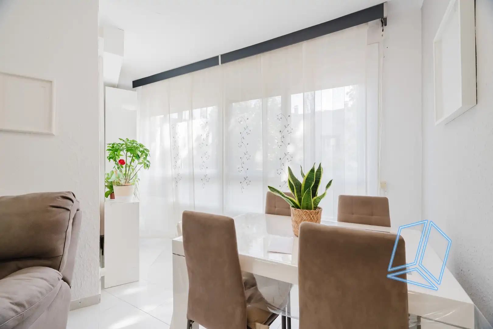 Comedor de Piso en venta en Cornellà de Llobregat