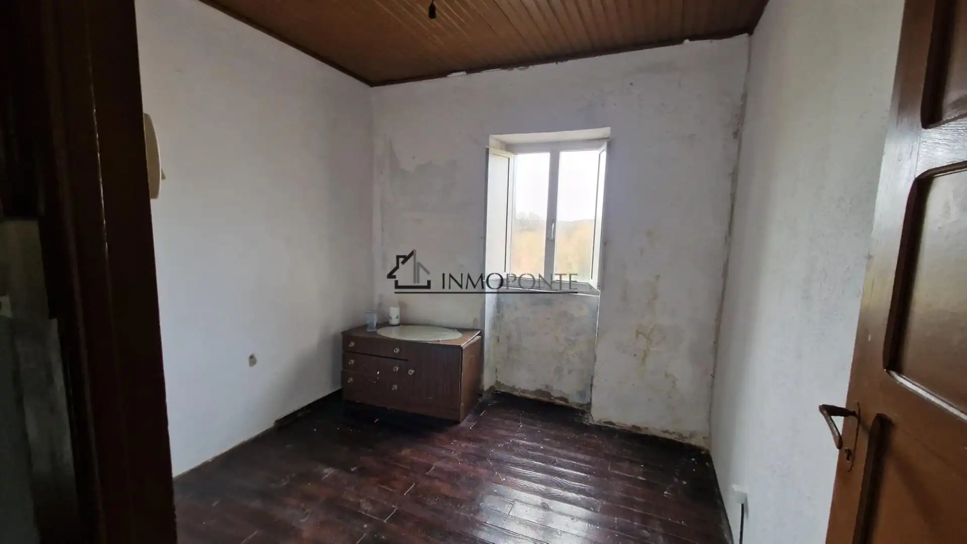 Sala de estar de Casa adosada en venta en Forcarei con Jardín privado