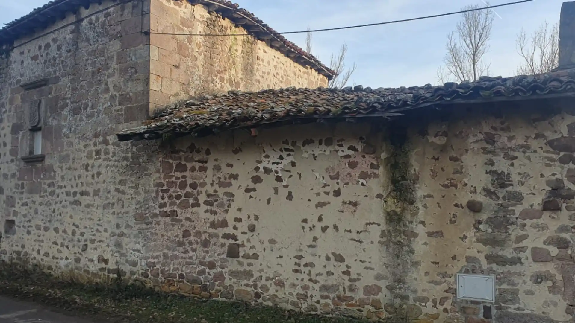 Exterior view of Houses for sale in Valdeolea