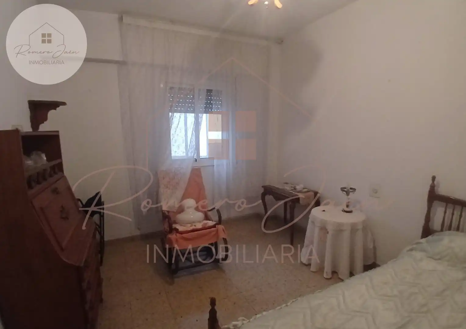 Piso en venta en Jaén con Terraza y Trastero