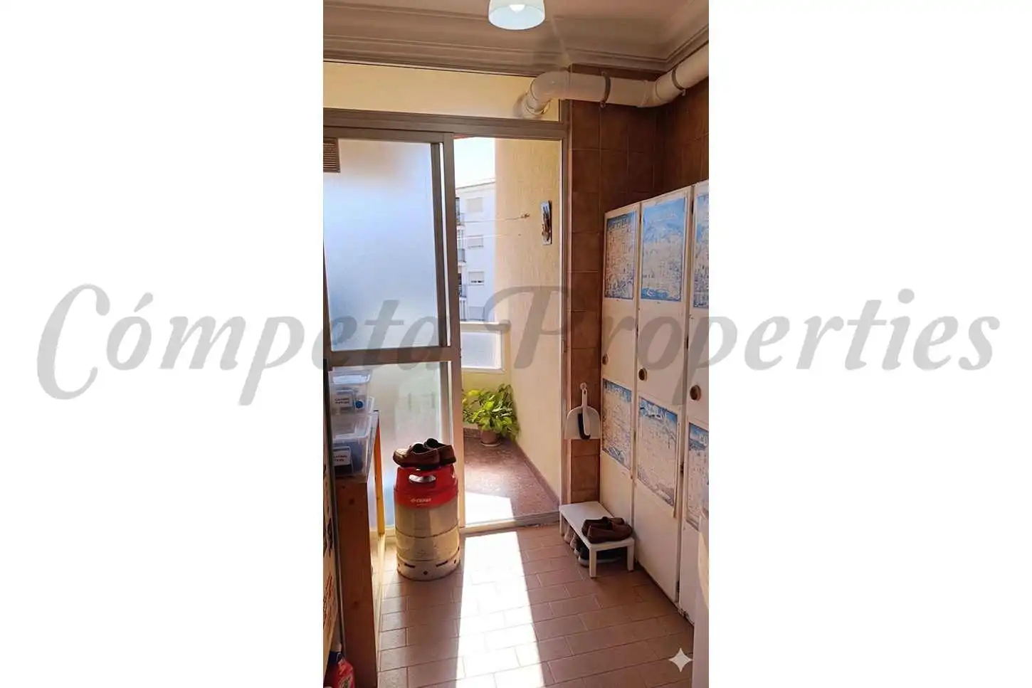 Apartamento en venta en Nerja con Amueblado y Balcón