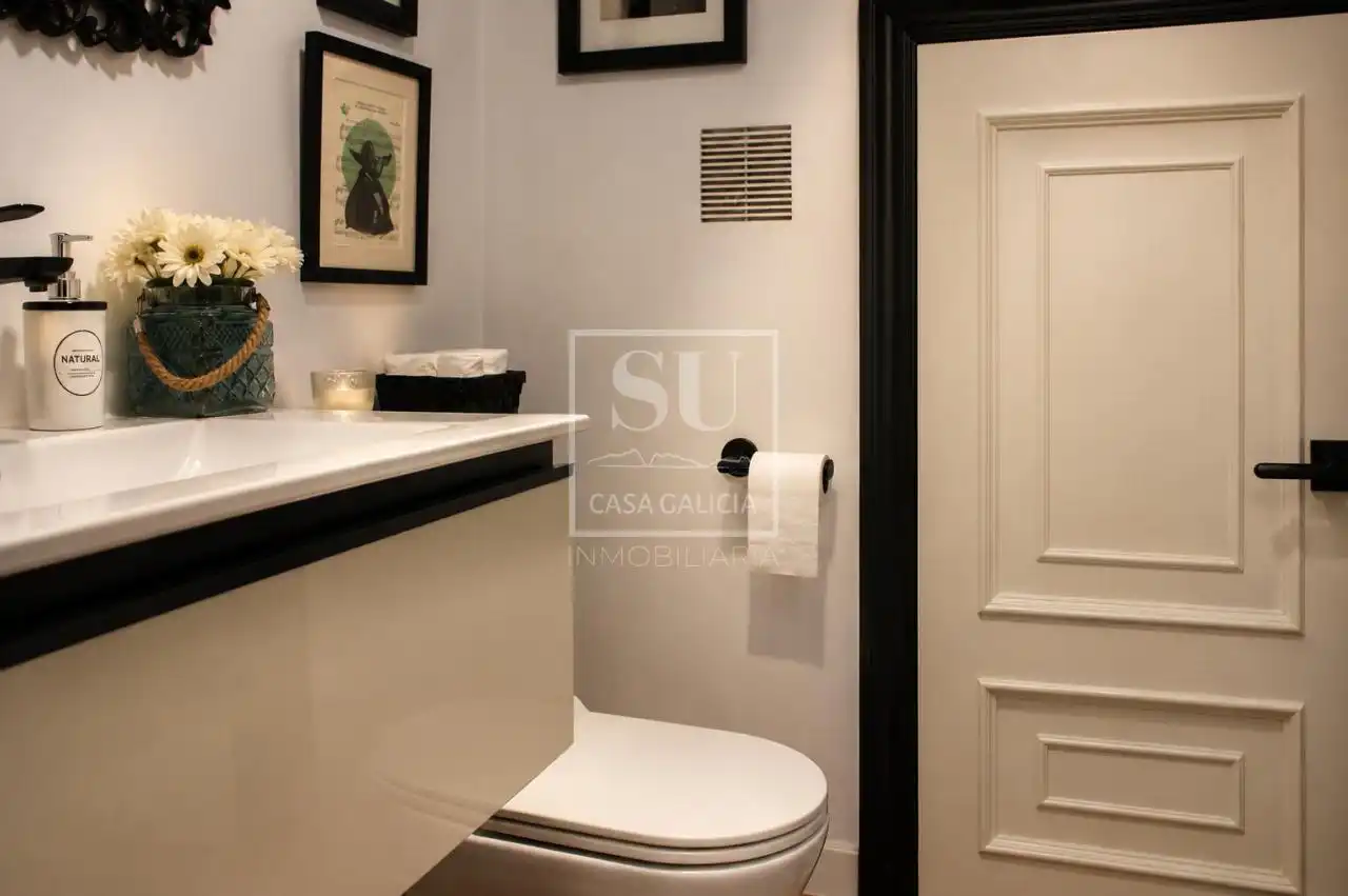 Baño de Casa adosada en venta en Baiona con Calefacción, Jardín privado y Terraza