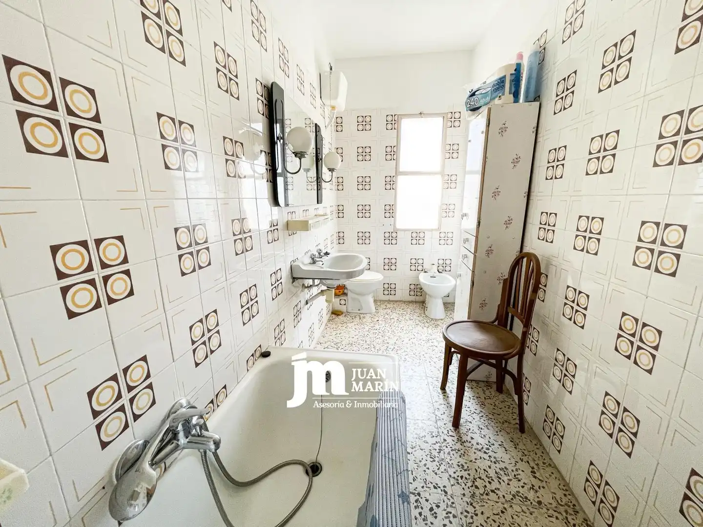Bathroom of Flat for sale in Cieza  with Air Conditioner and Furnished