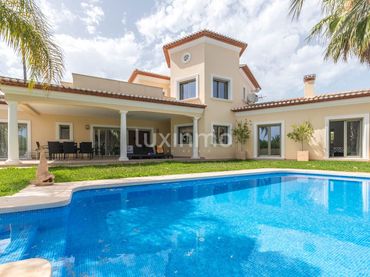 Villa con piscina in vendita a Cala Advocat - Baladrar