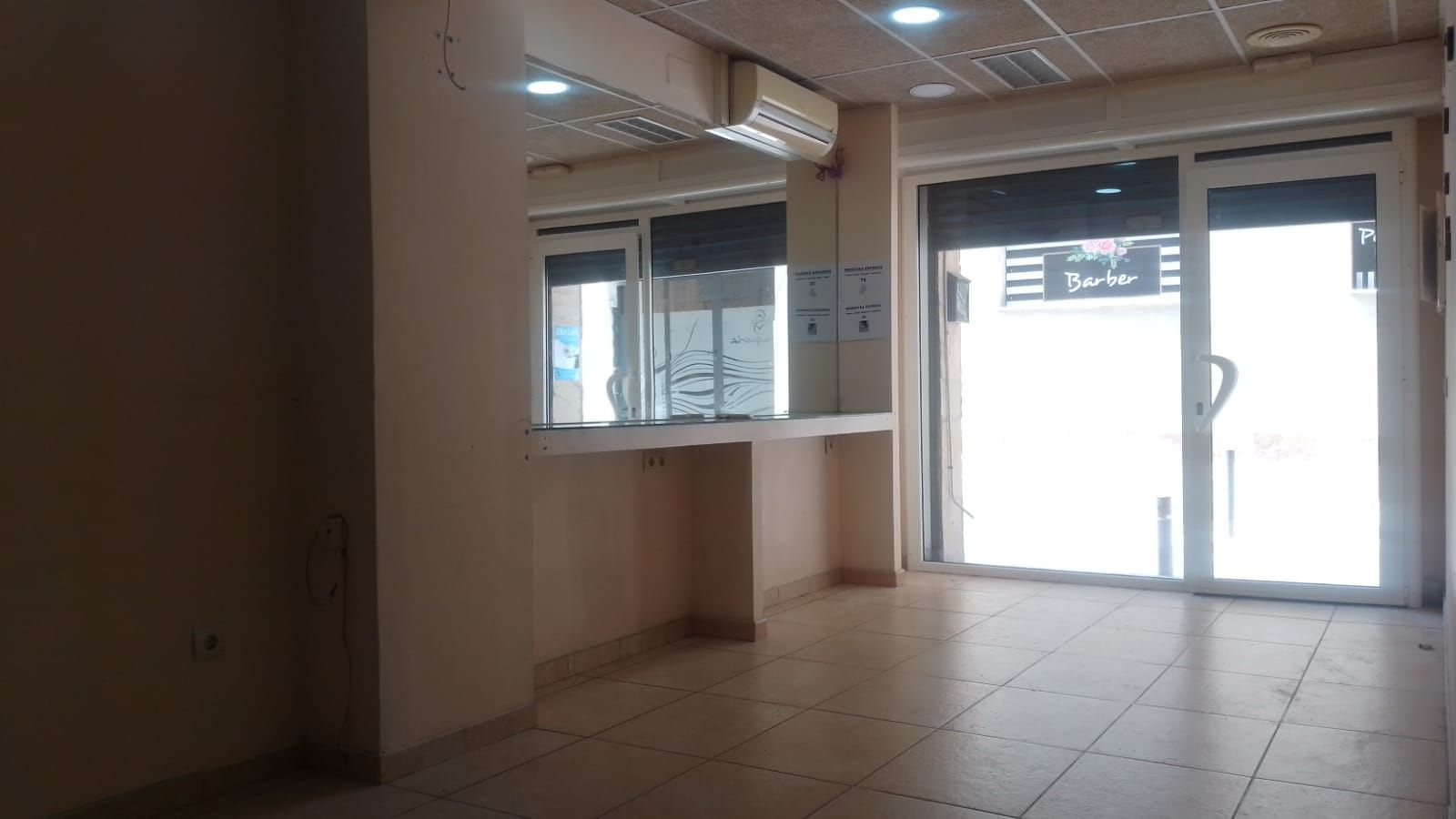 Premises to rent in Corbera de Llobregat  with Air Conditioner and Heating