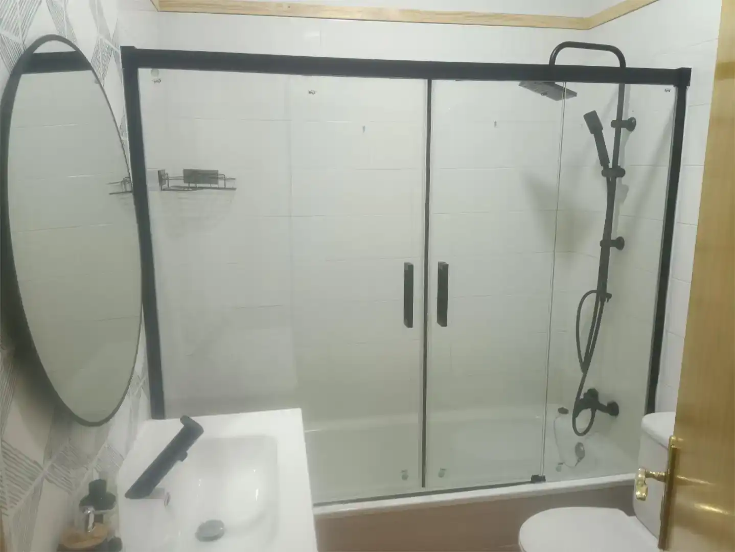 Bathroom of Flat for rent in Barbate  with Swimming Pool, Furnished and Oven