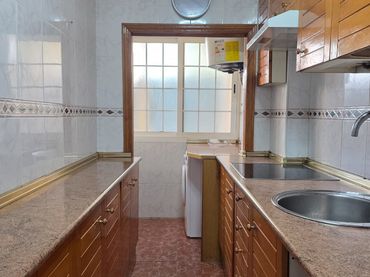 Flat with lift for sale in Calle Moncada