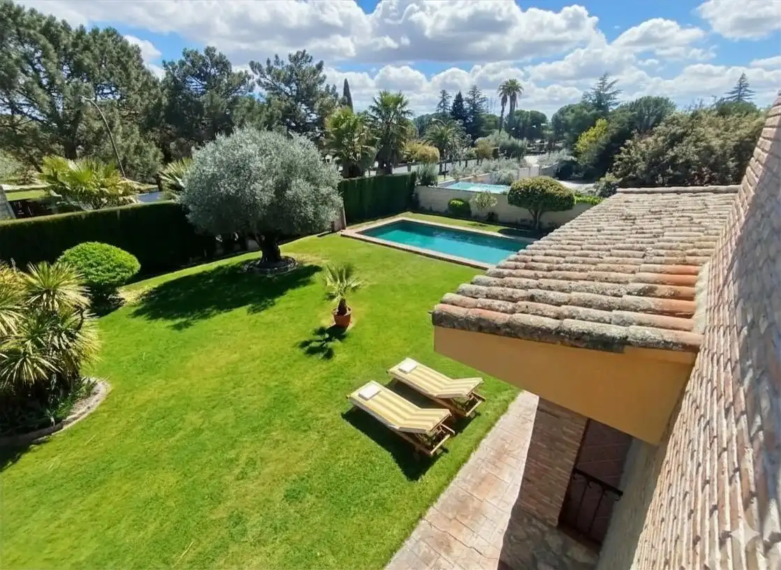 Casa amb piscina en venda a Pepino