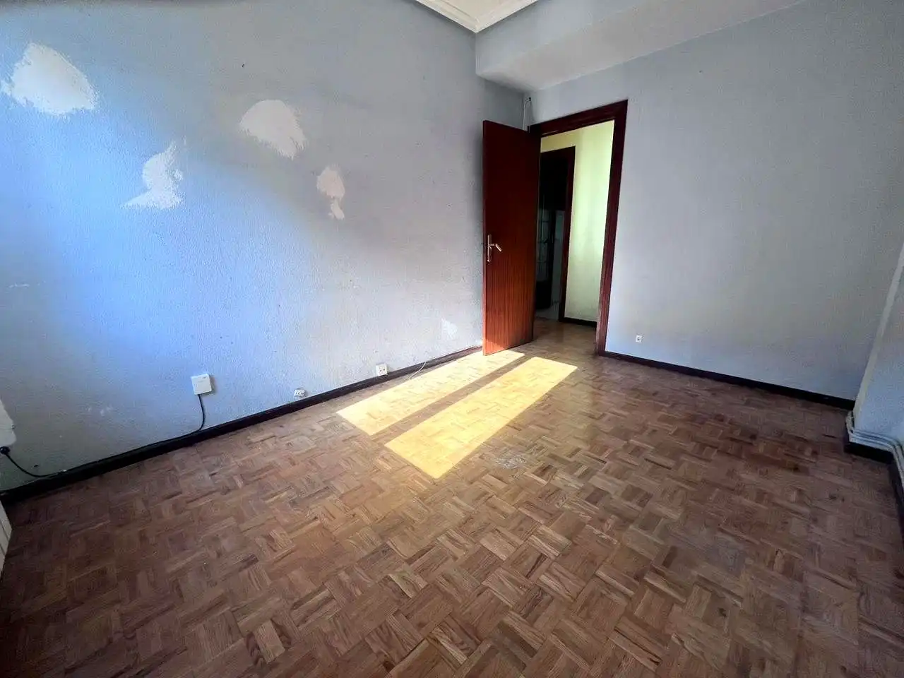 Habitación de Piso en venta en Vitoria - Gasteiz con Calefacción y Trastero