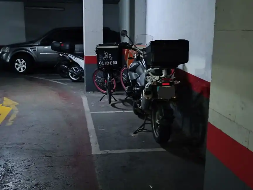 Moto en venda a Carrer de Casp 51