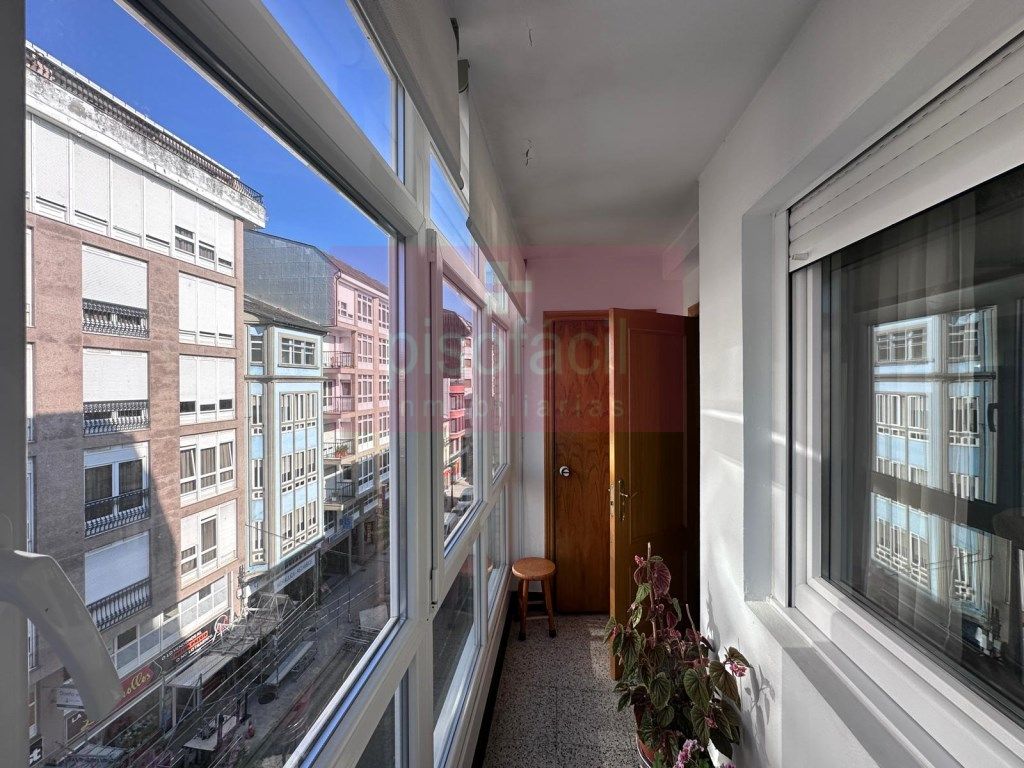 Vista exterior de Piso en venta en Lugo Capital