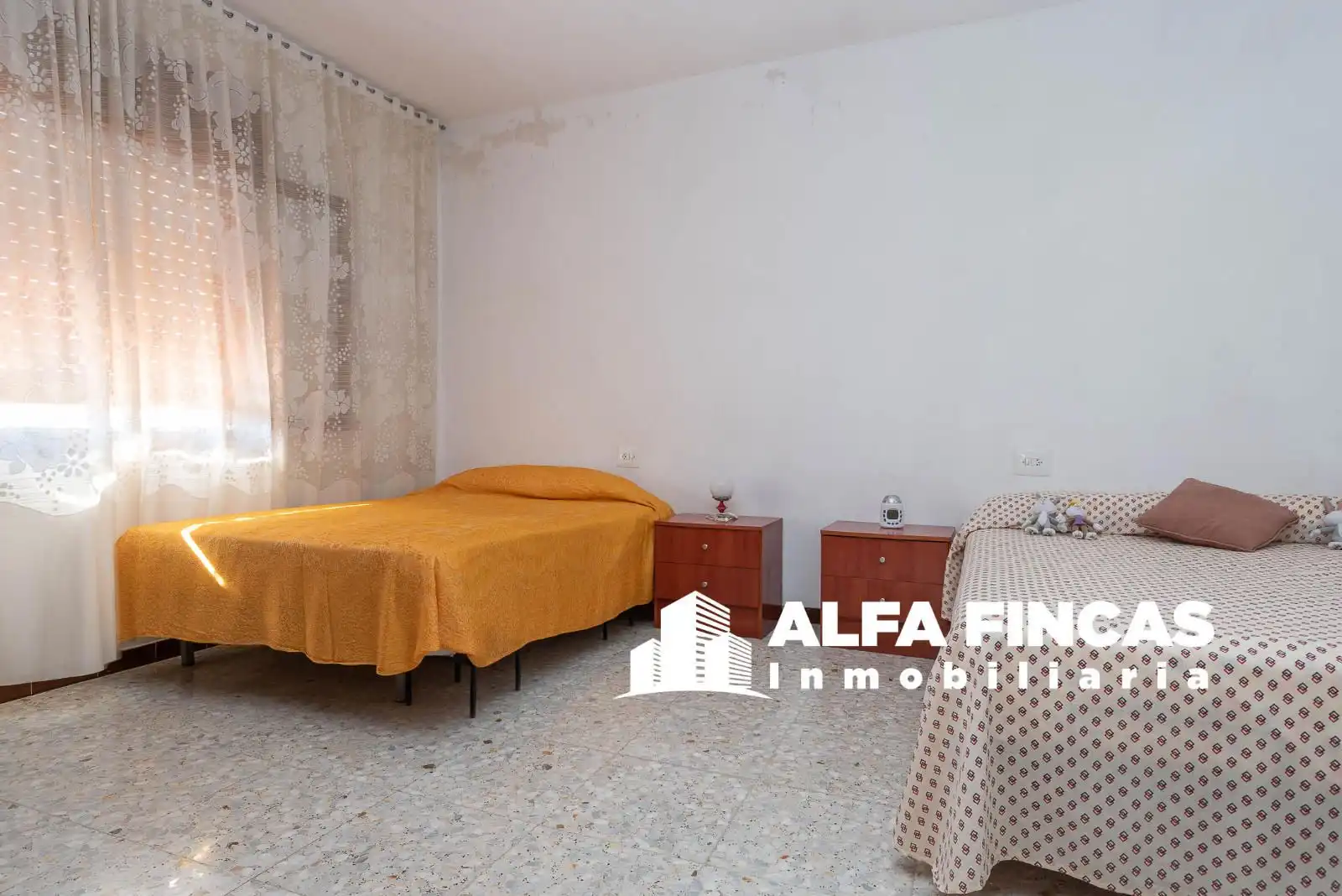 Dormitori de Casa o xalet en venda en Tresjuncos amb Jardí privat, Terrassa i Traster