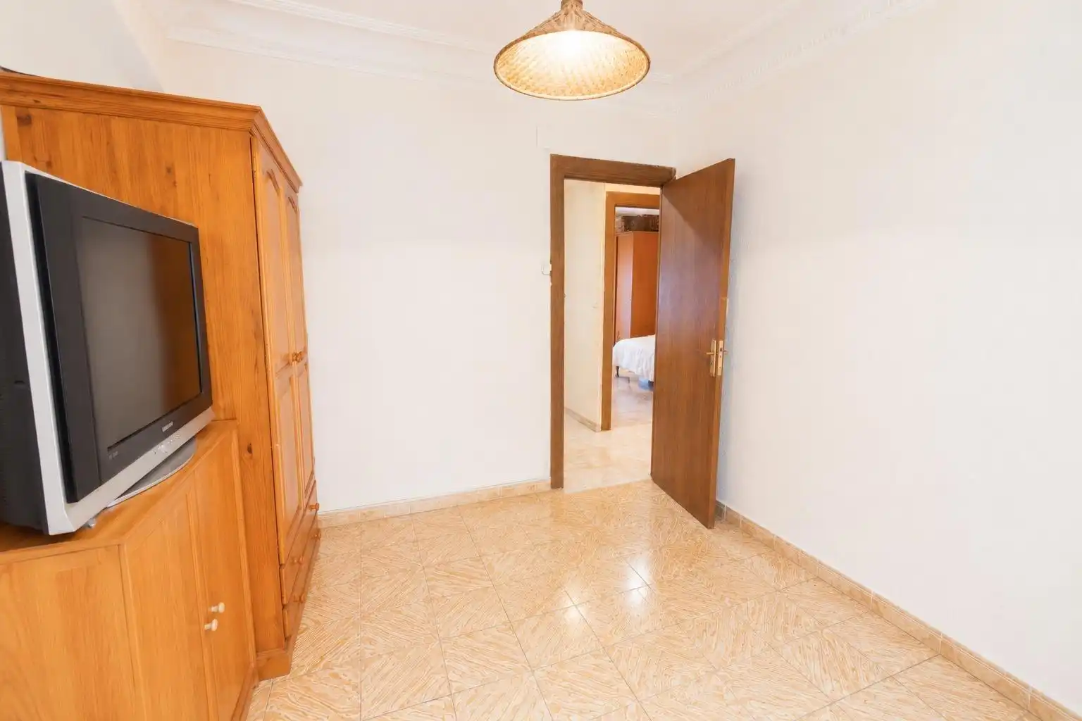 Habitación de Piso en venta en Zaragoza con Calefacción, Terraza y Amueblado