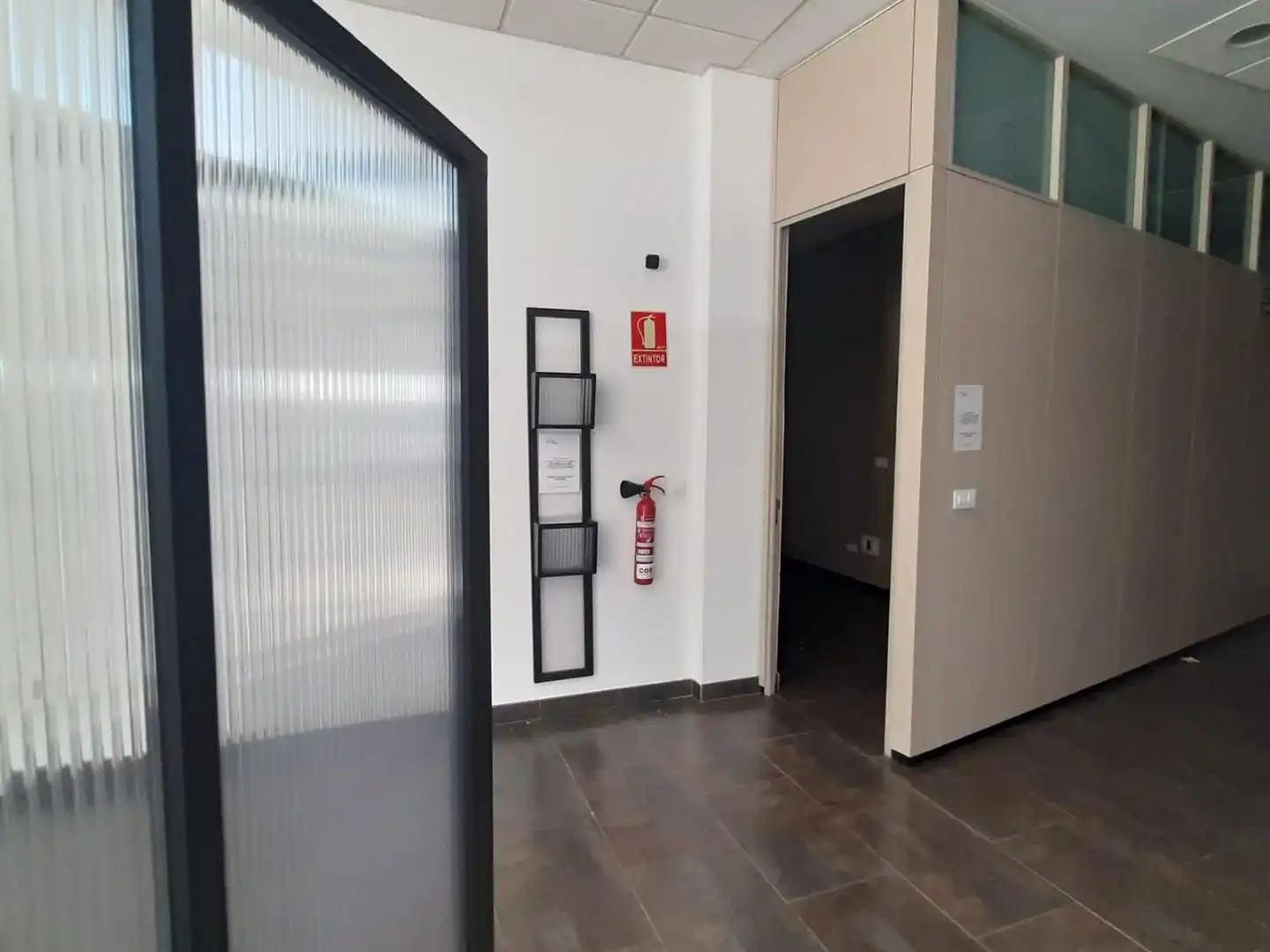 Local de alquiler en Huelva con Aire acondicionado, Calefacción y Internet