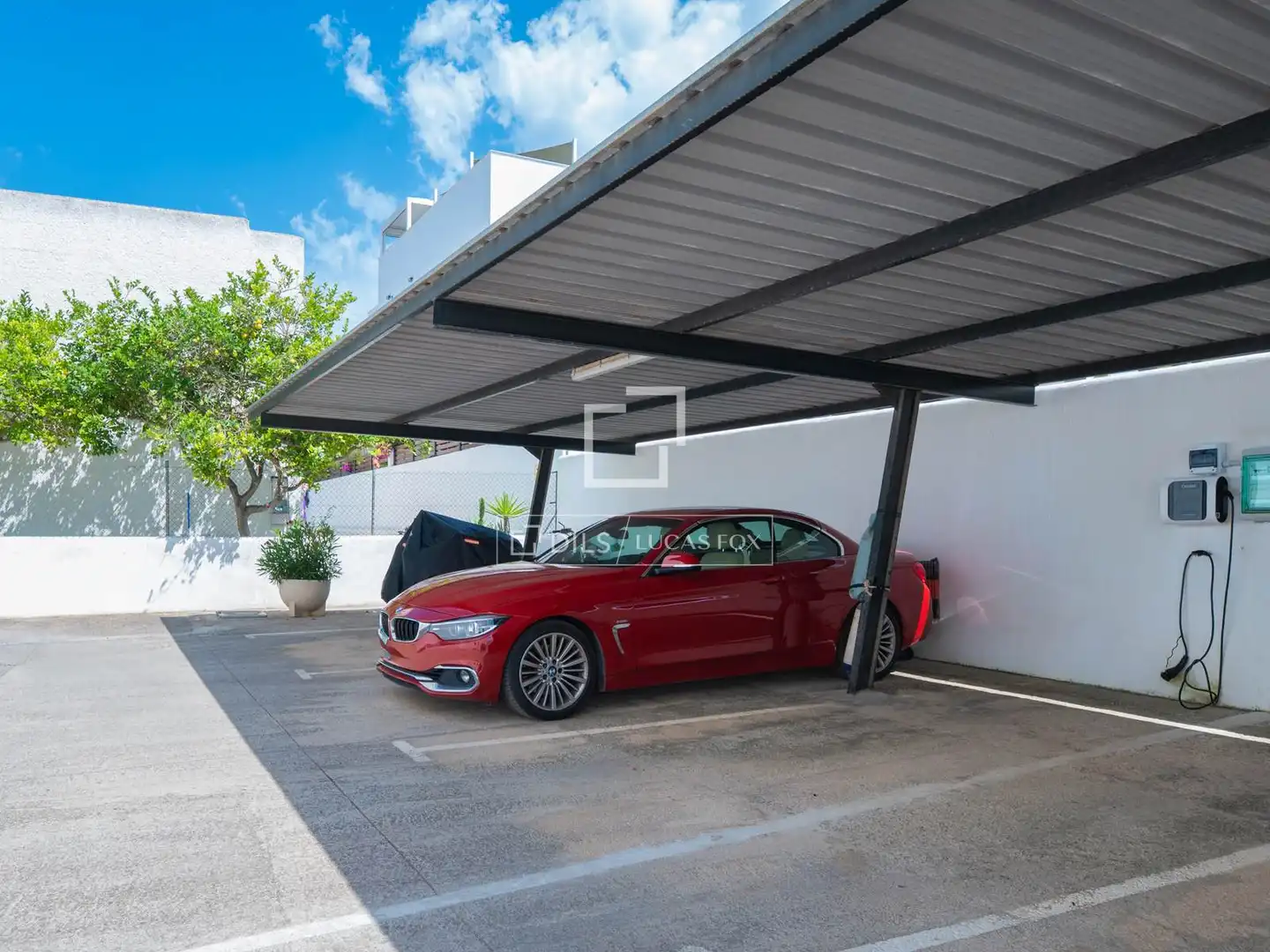Parking of Flat for sale in Santa Eulària des Riu  with Air Conditioner and Furnished