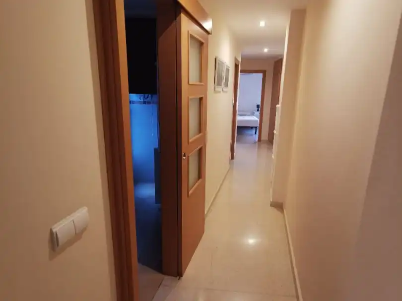 Flat for rent in Valencia  with Air Conditioner, Heating and Storage room