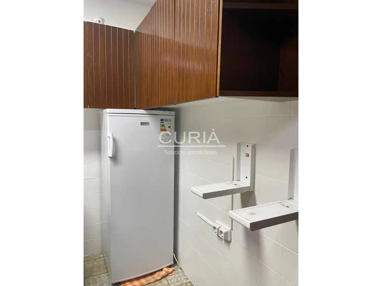 Flat for rent in Instituts - Universitat