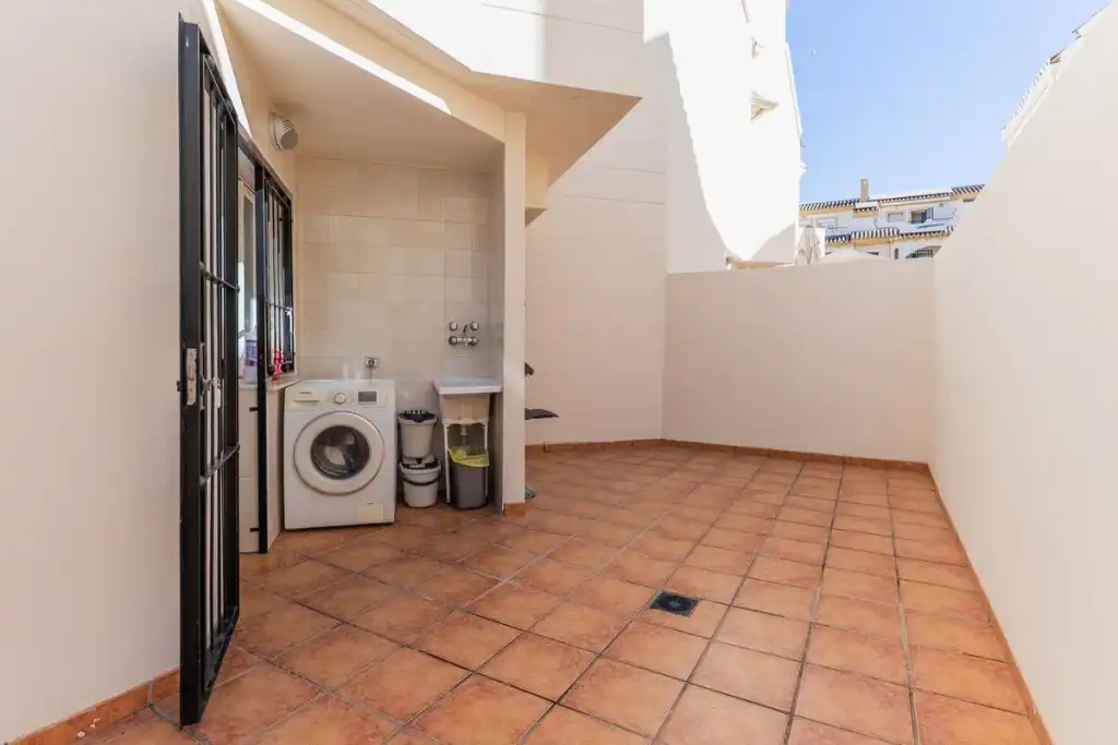Casa aparellada amb piscina en venda a Las Chapas - El Rosario, imagen 29