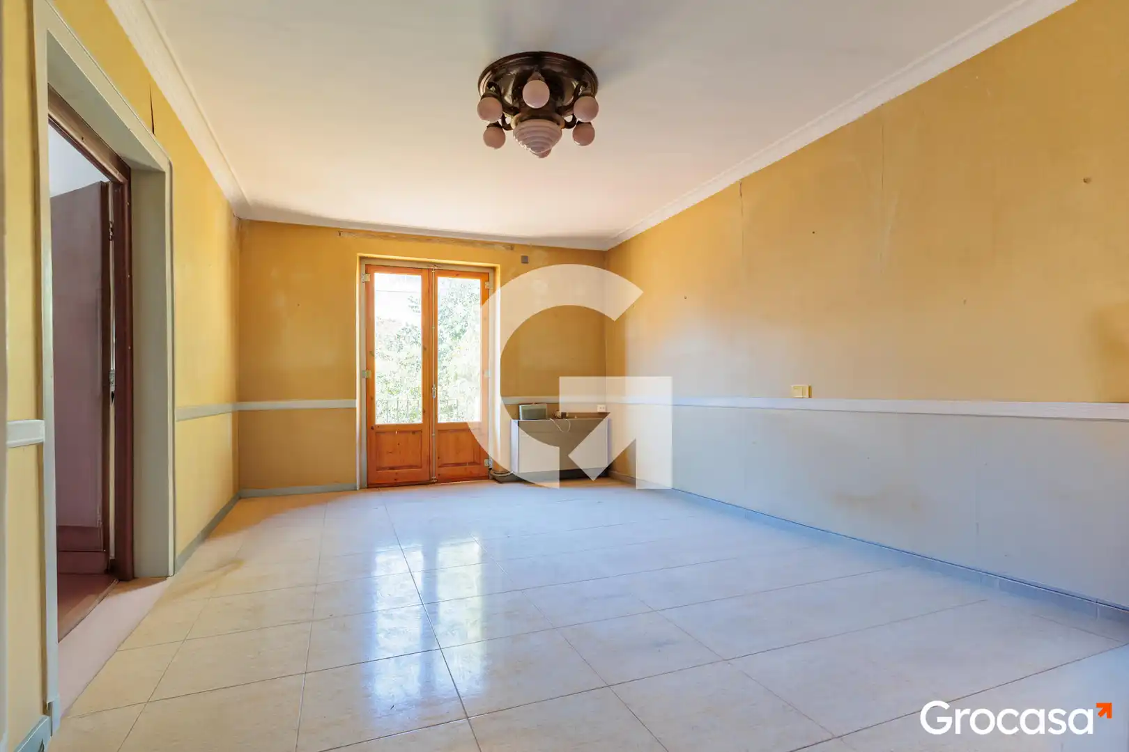 Comedor de Piso en venta en Terrassa con Terraza y Balcón