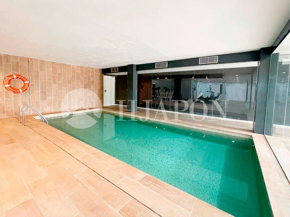 Swimming pool of Flat for sale in Alella  with Air Conditioner, Heating and Parquet flooring