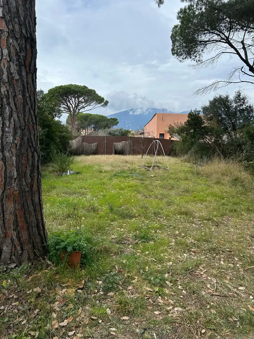 Wohnbaugrundstück zum Verkauf in Riu Gurri