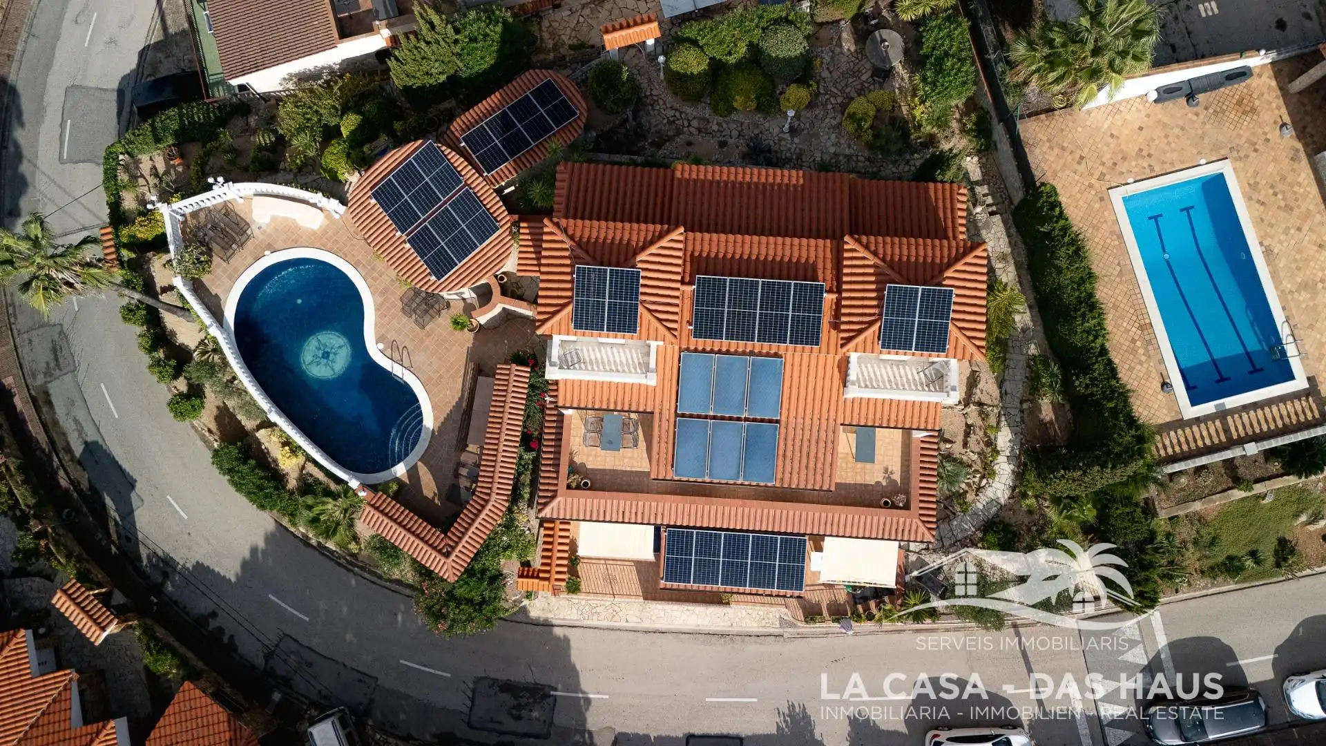 Casa con piscina en venta en Carrer de Montecarlo 43, imagen 59