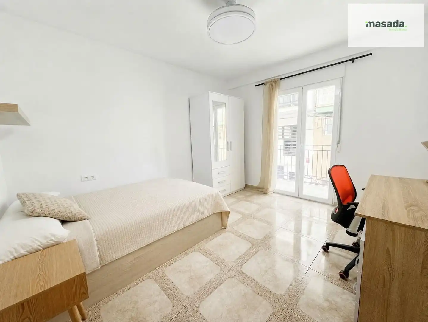 Bedroom of Flat for rent in Granada  with Furnished and Balcony