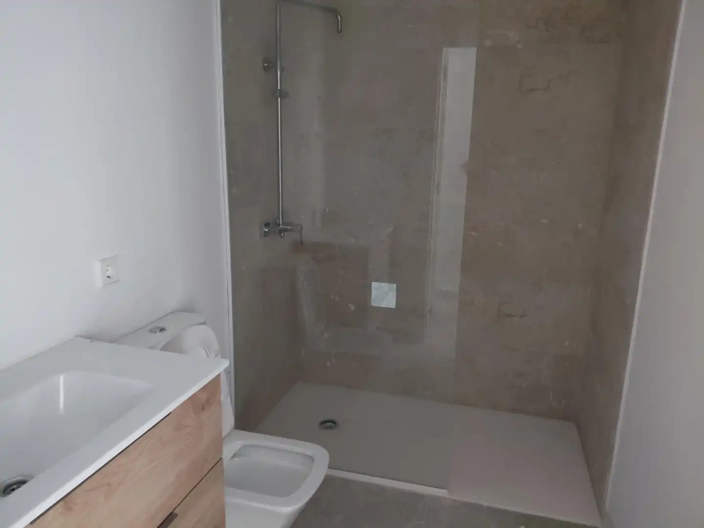 Bajo con jardín en venta en Calle Pintor Miquel Vives, imagen 18