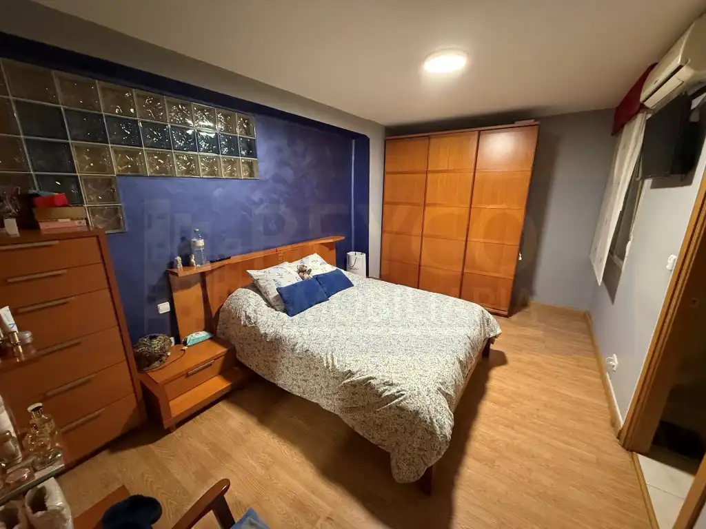 Flat with lift for sale in Calle Marques De Murrieta, imagen 5
