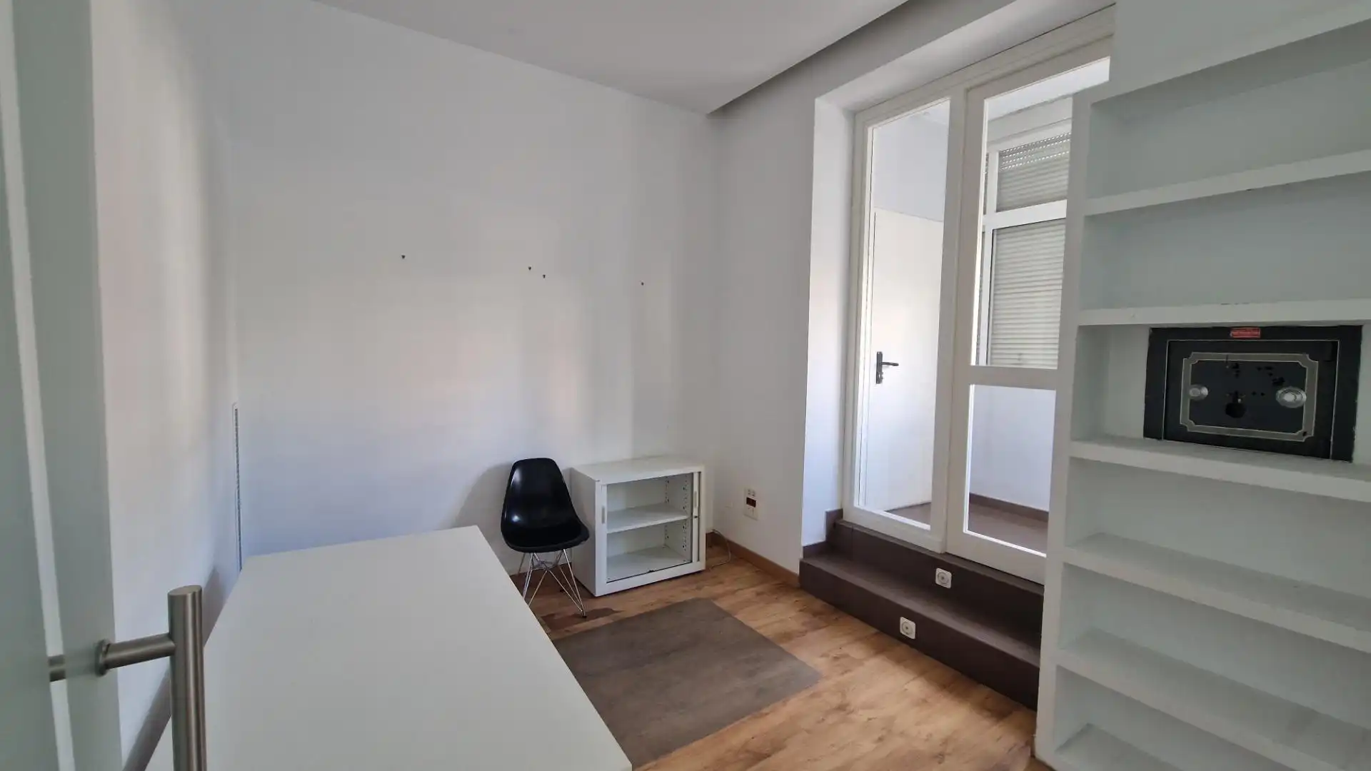 Habitación de Oficina de alquiler en Centro