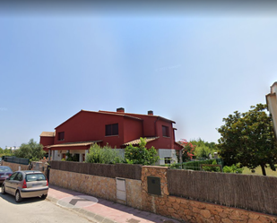 Vista exterior de Casa adosada en venda en Palamós amb Piscina
