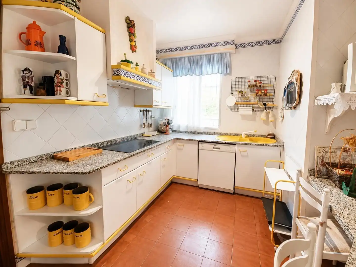 Flat with terrace for sale in Casco Antiguo, imagen 8