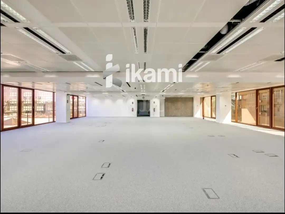 Office for rent in Madrid  with Air Conditioner, Heating and Terrace