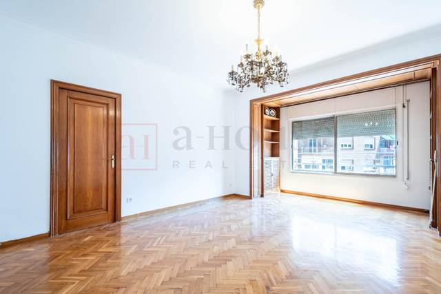 Piso en Venta en Avenida de Josep Tarradellas en L'Antiga Esquerra de l'Eixample