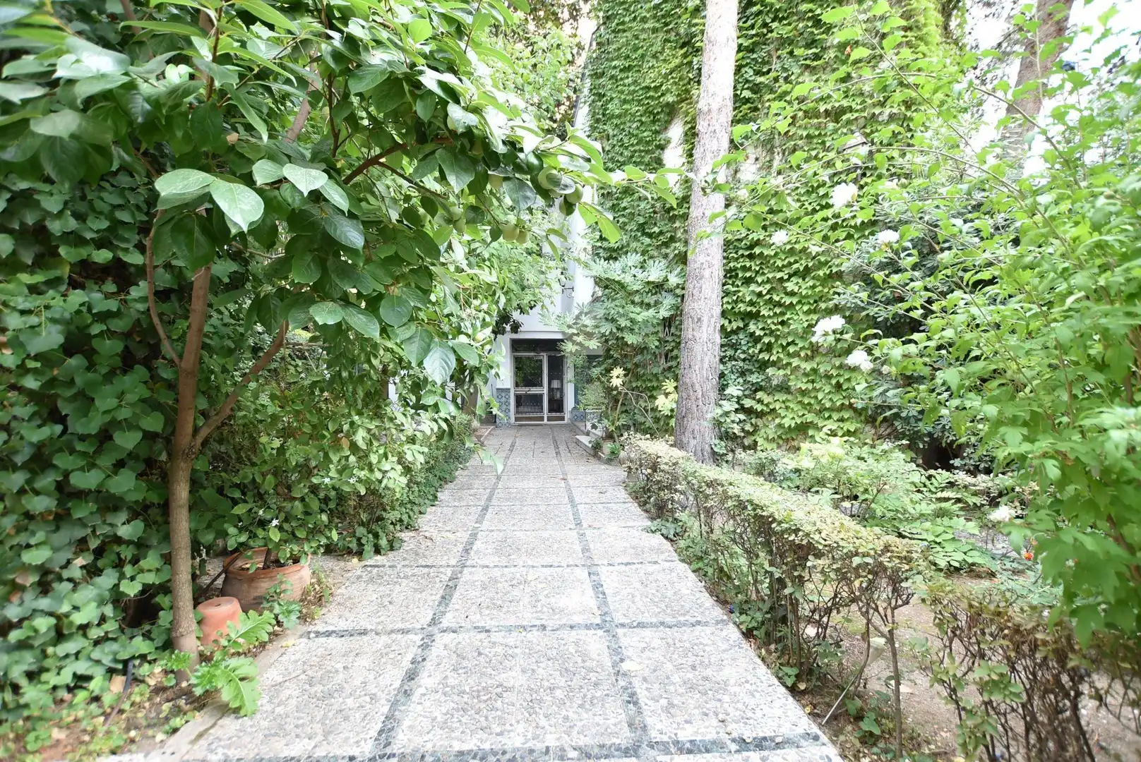 Jardí de Casa o xalet de lloguer en Granada amb Aire condicionat, Terrassa i Piscina