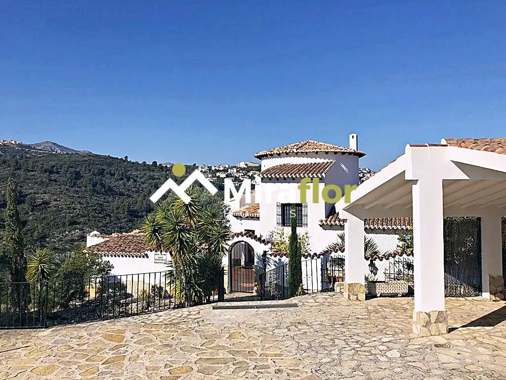 Chalet con piscina en venta en Calle los Almendros, imagen 39